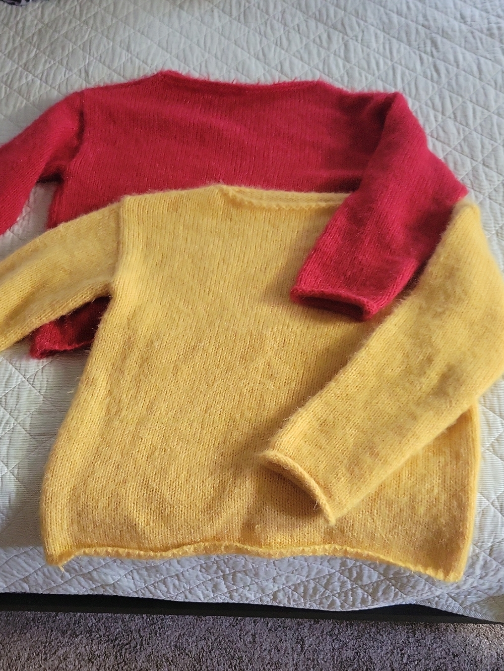 Source Unknown Red and Yellow Lightweight Knit Sweaters
